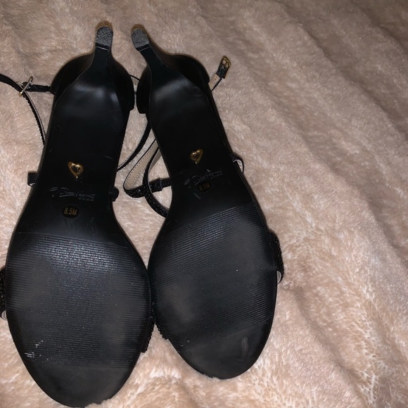 Black Heels - Picture 5 of 5